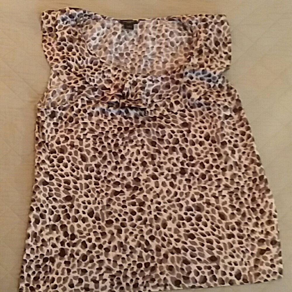 Ann Taylor patterned top